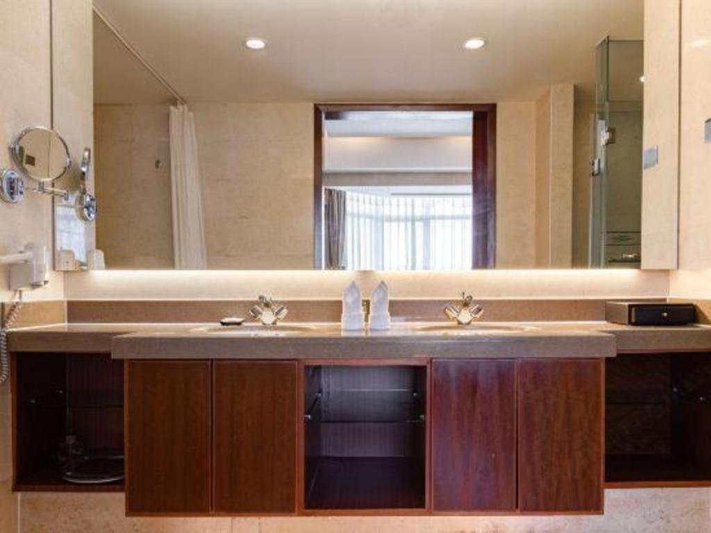 Qingdao Blue Horizon Hotel Licang Zewnętrze zdjęcie